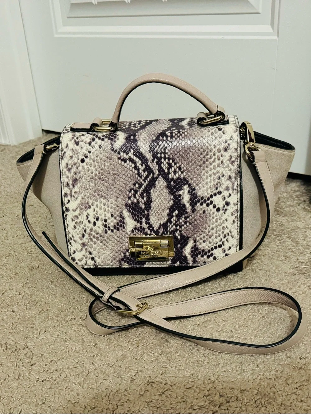 Cool Kate Spade gray black snakeskin suede leather crossbody purse great